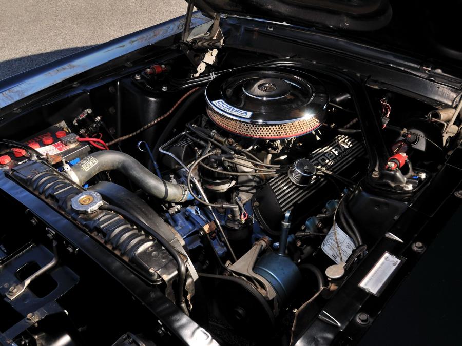 Моторный отсек Shelby GT350 1967 года  (фото 12 из 32)